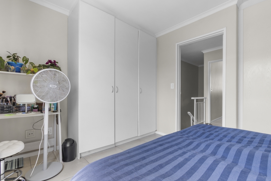 2 Bedroom Property for Sale in Heathfield Western Cape